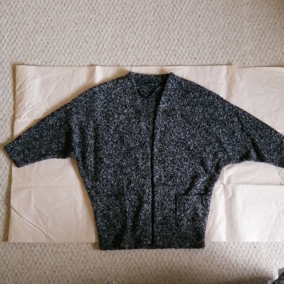 Atmosphere Wrap Cardigan - Picture 3 of 4